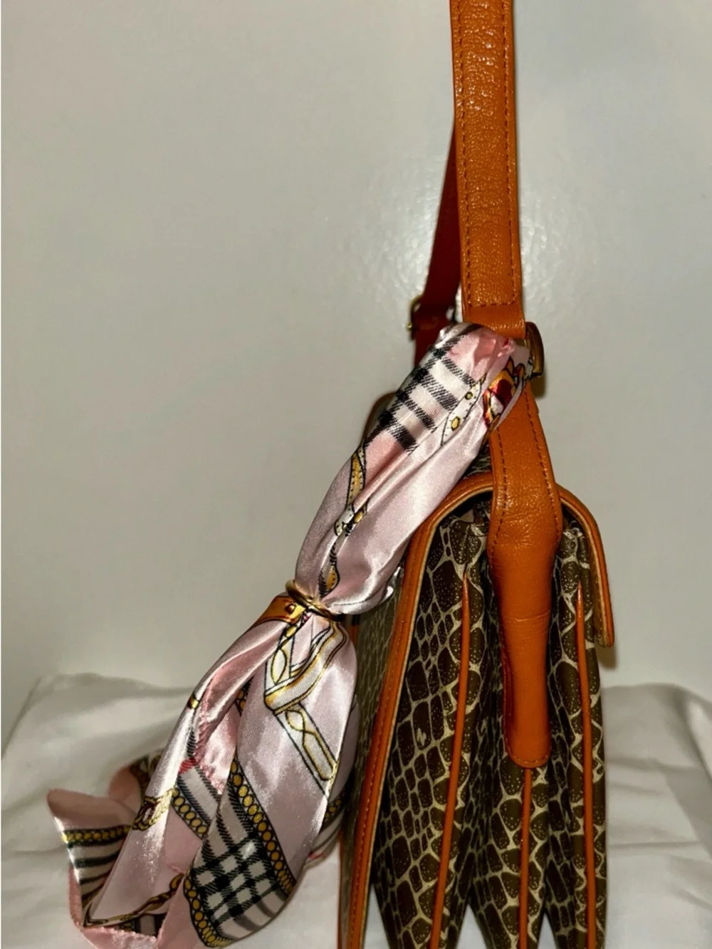 Nina Ricci Brown & Tan Patterned Canvas Satchel with Gold 'N' Logo - Picture 4 of 8